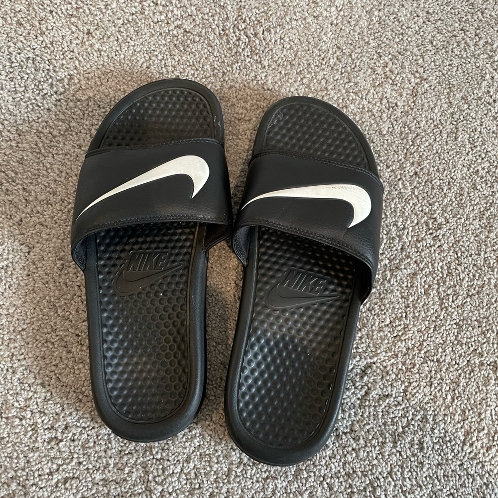 Black Nike Slides
